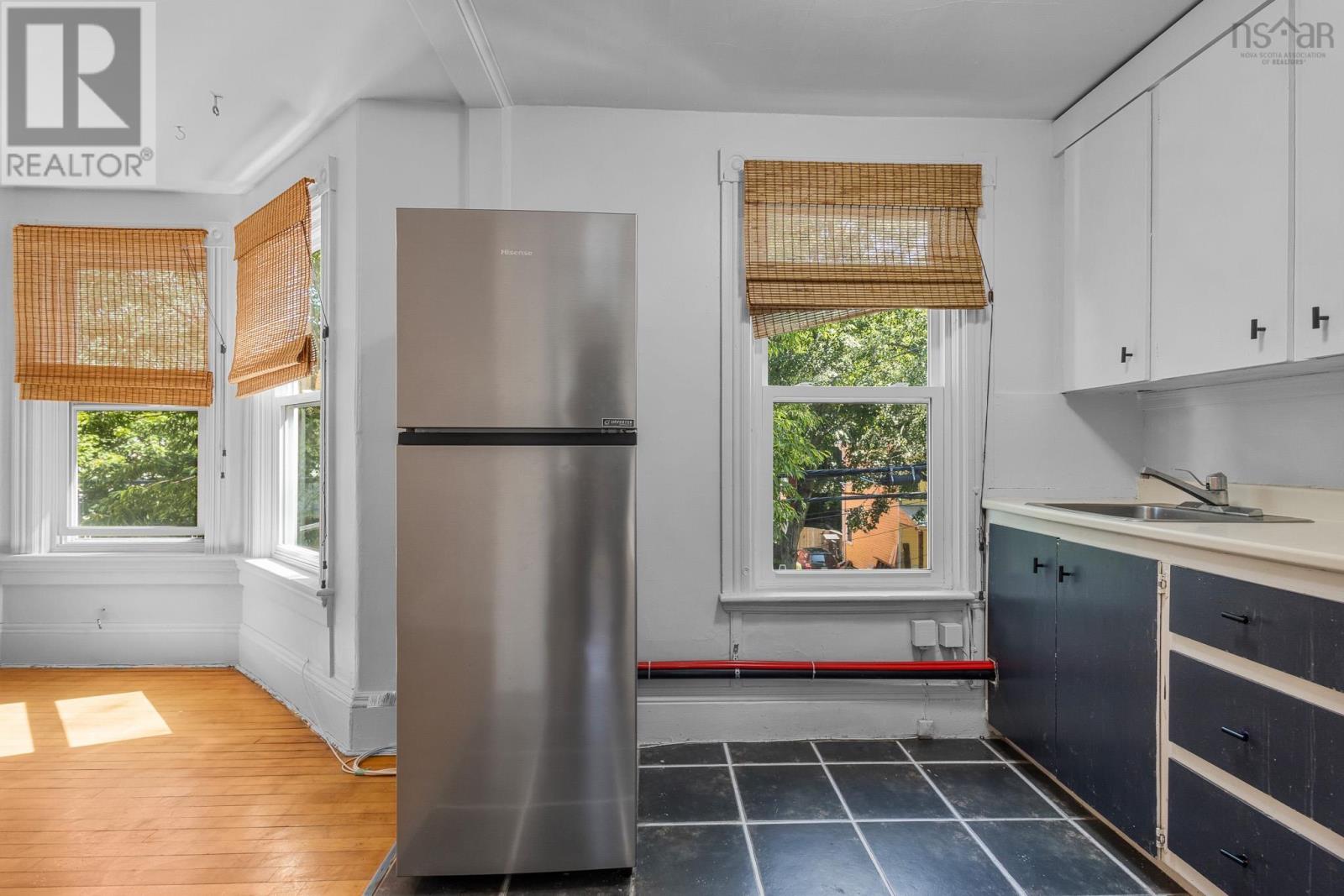 6147 Pepperell Street Property Photo 4