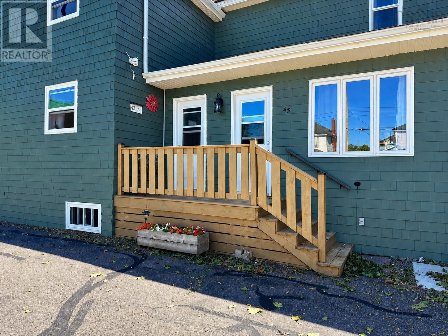 43 Queen Street Property Photo 6