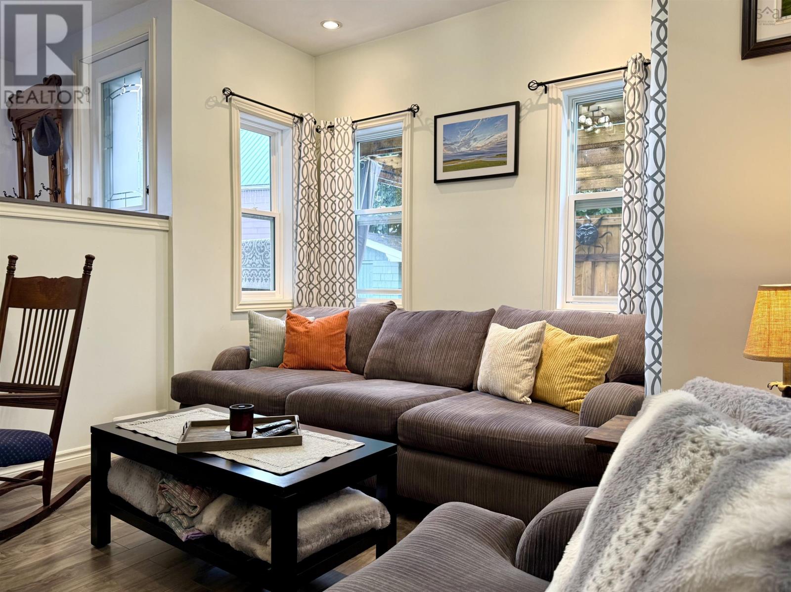 43 Queen Street Property Photo 20