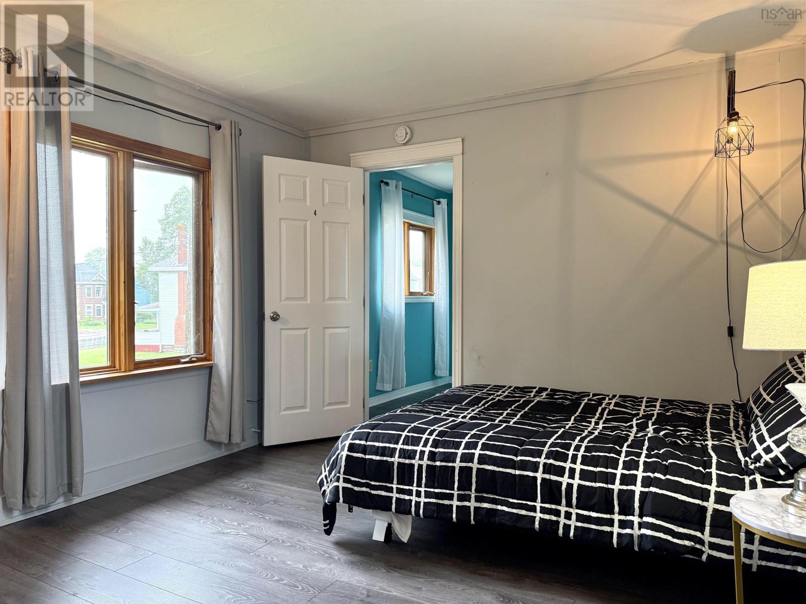 43 Queen Street Property Photo 46