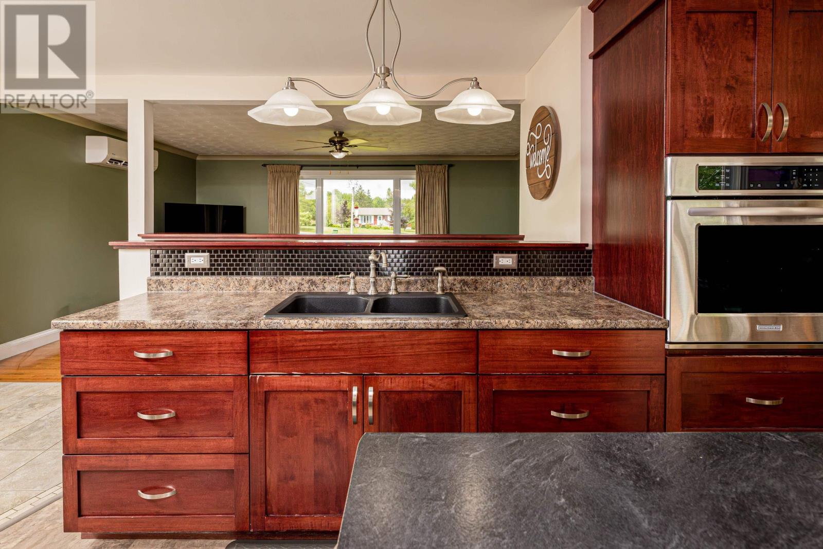 4646 Highway 14 Property Photo 7