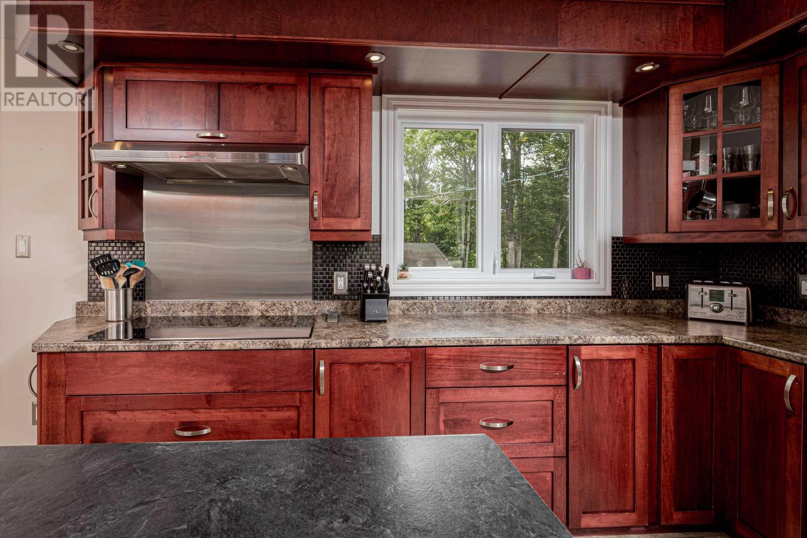 4646 Highway 14 Property Photo 8