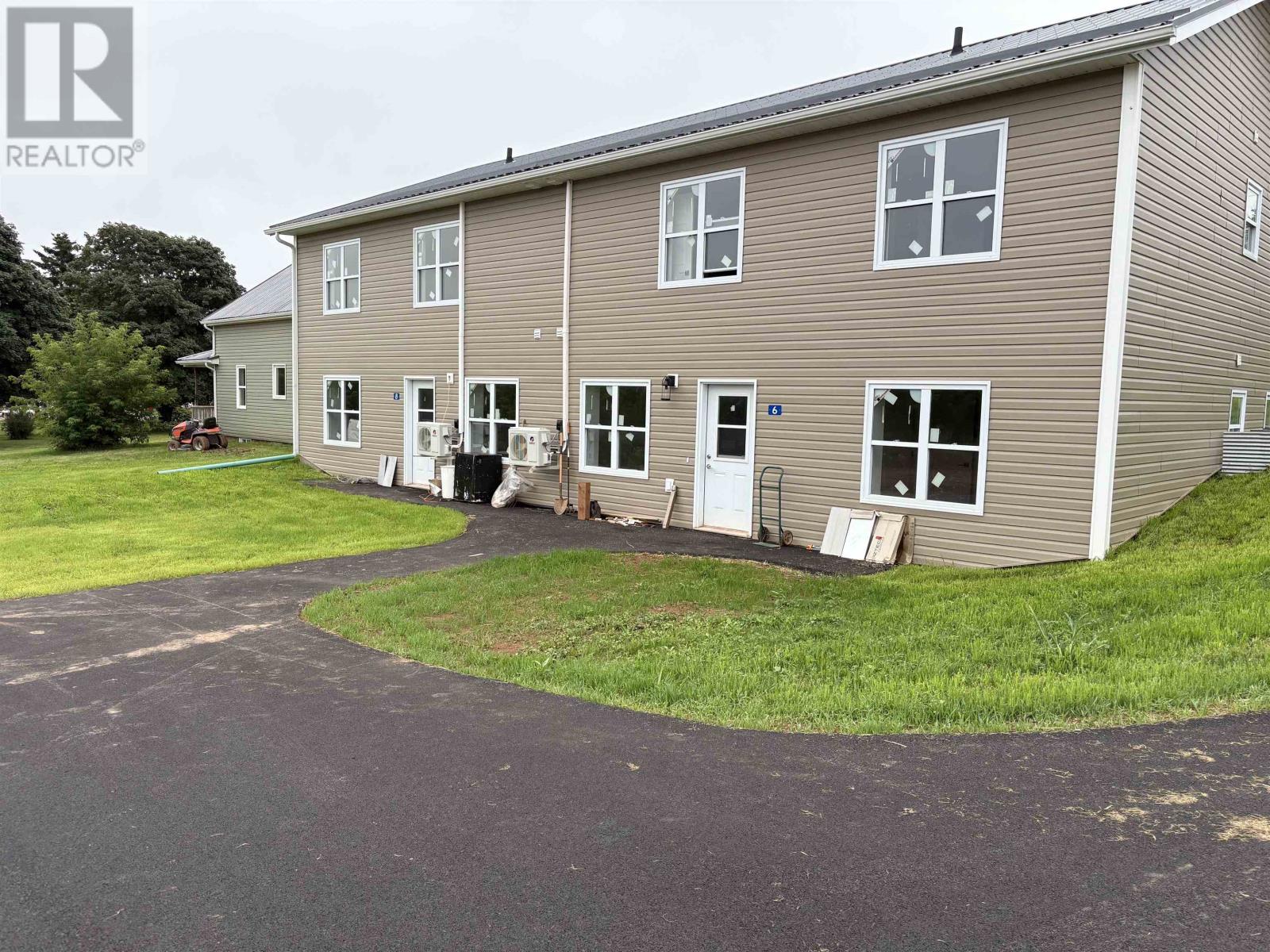 2 Gussey #2,4,6,8 Property Photo 5
