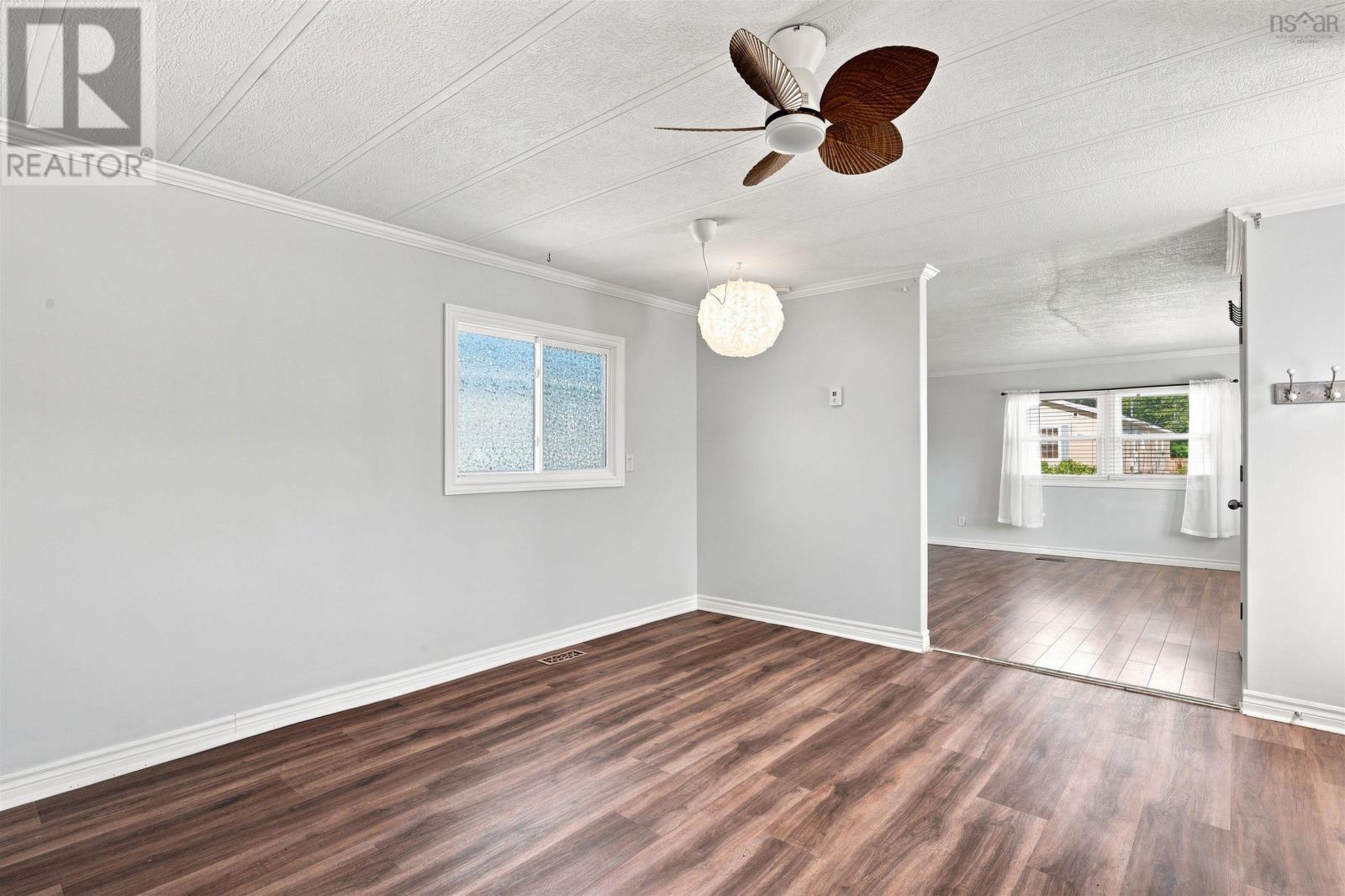 65 Juniper Crescent Property Photo 10