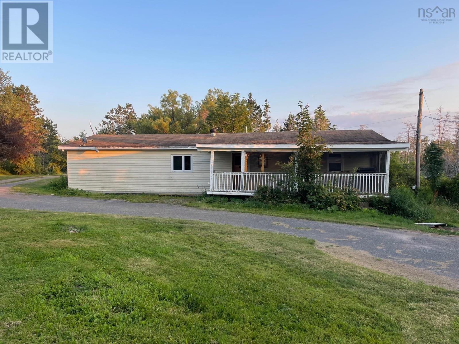 4467 Shore Road Property Photo 22