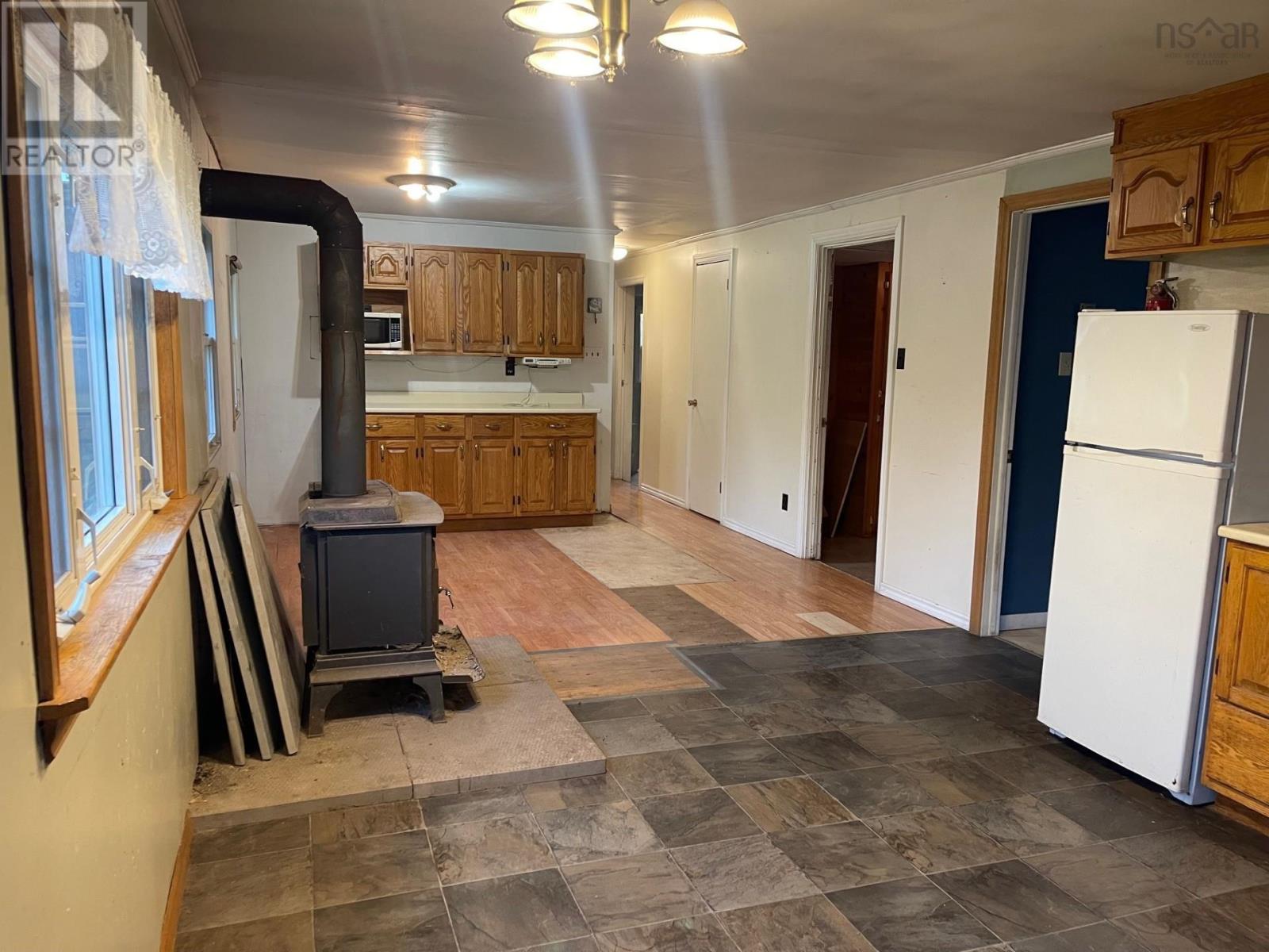 4467 Shore Road Property Photo 29