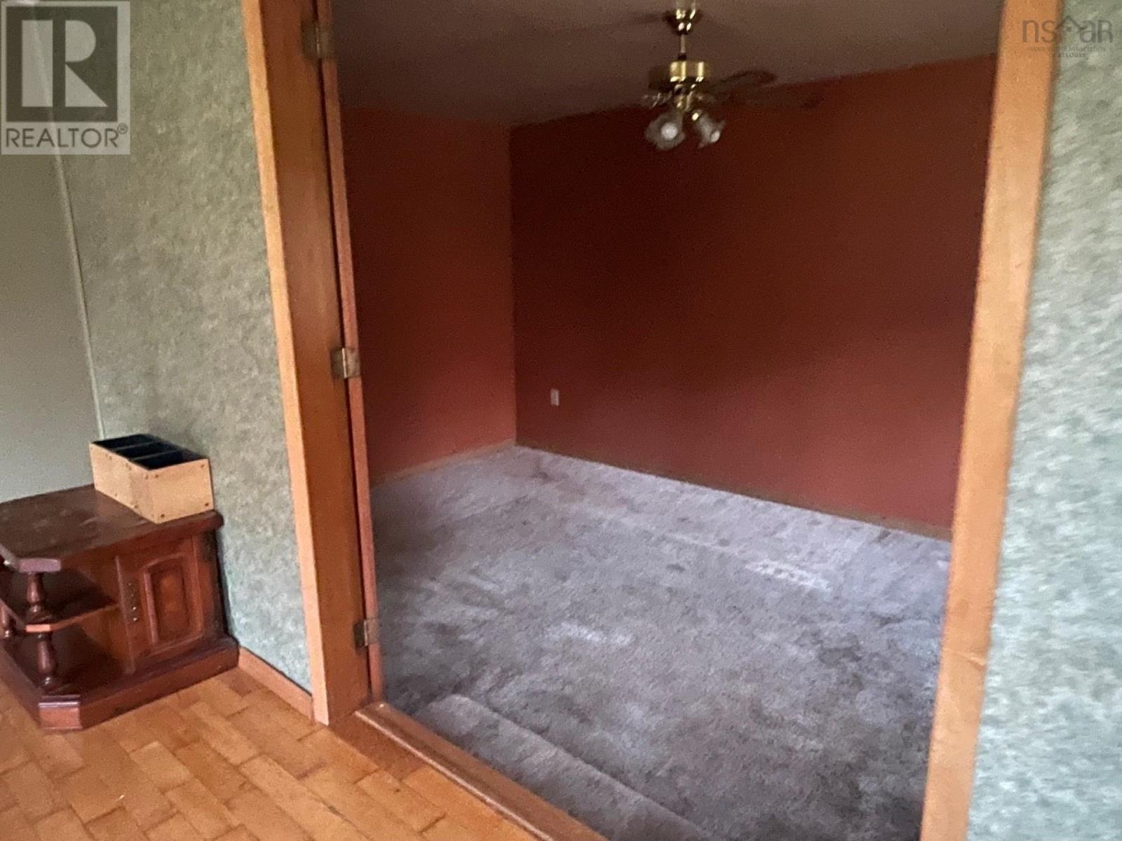4467 Shore Road Property Photo 33