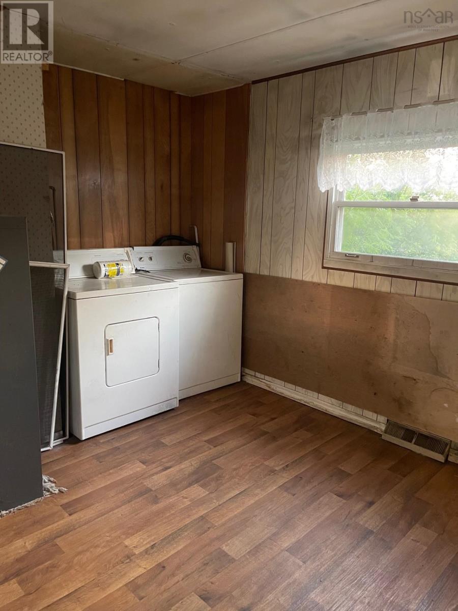 4467 Shore Road Property Photo 41