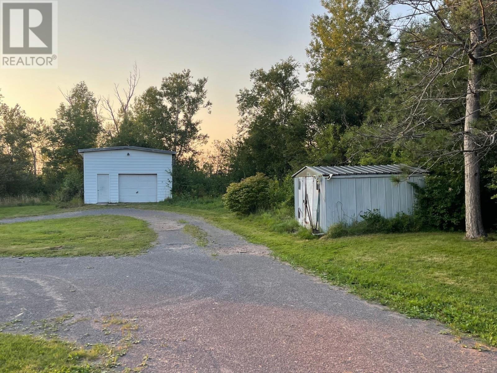 4467 Shore Road Property Photo 45