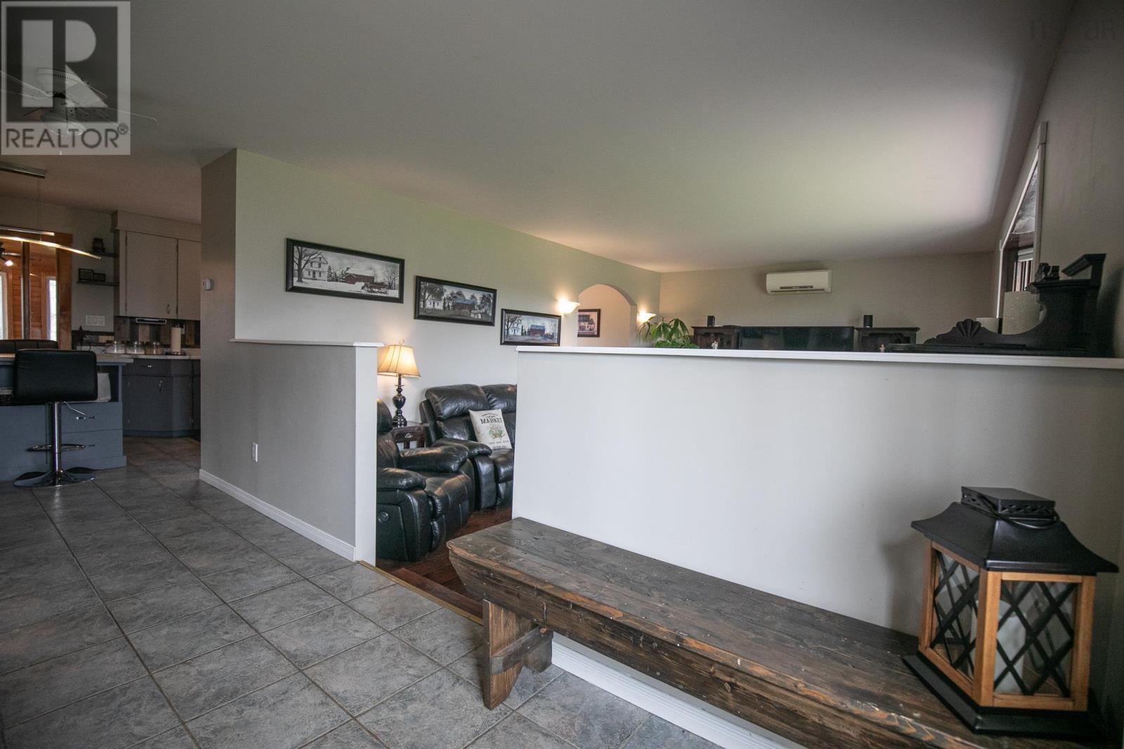 1127 Ferry Road Property Photo 11