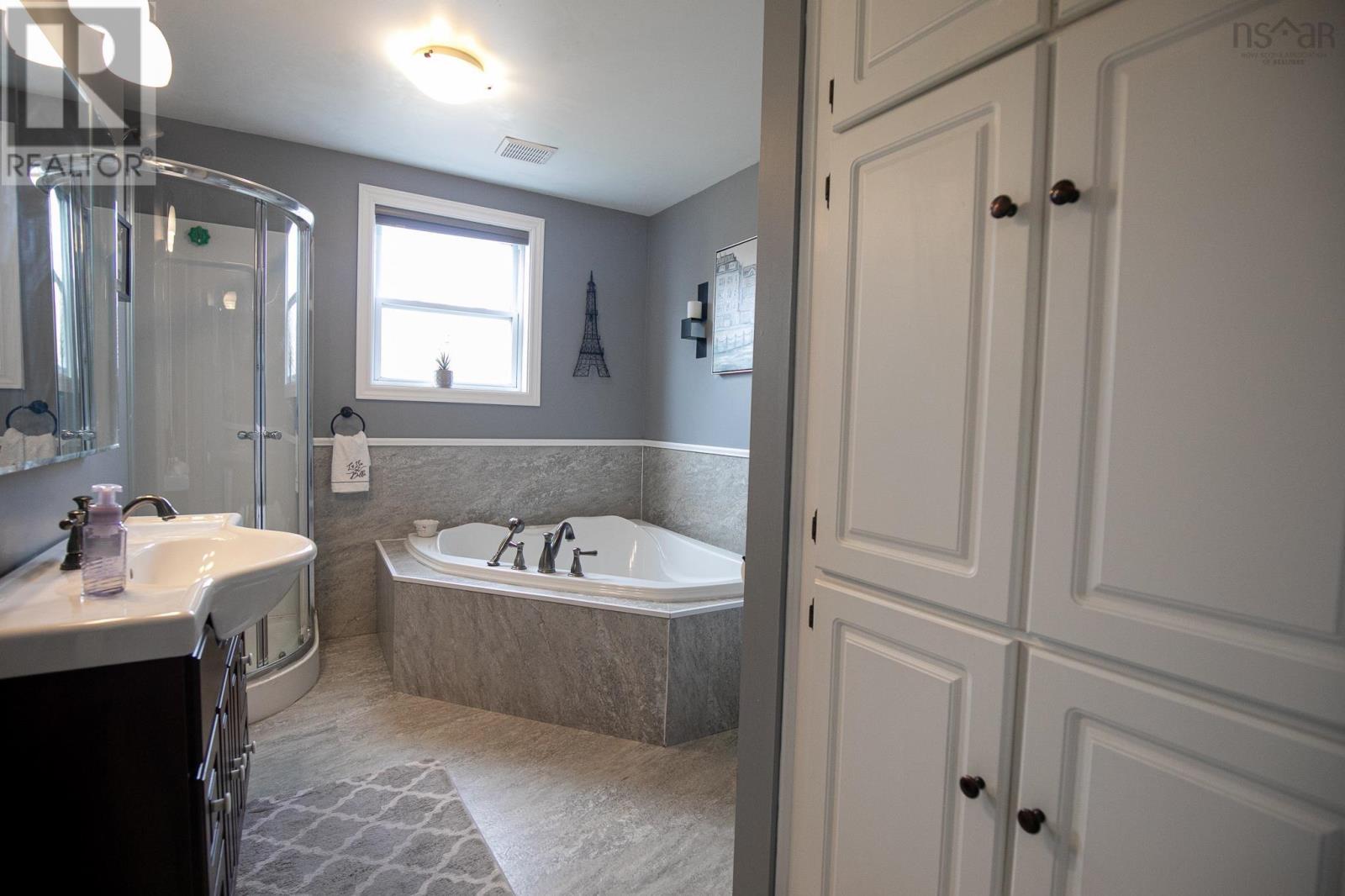 1127 Ferry Road Property Photo 21
