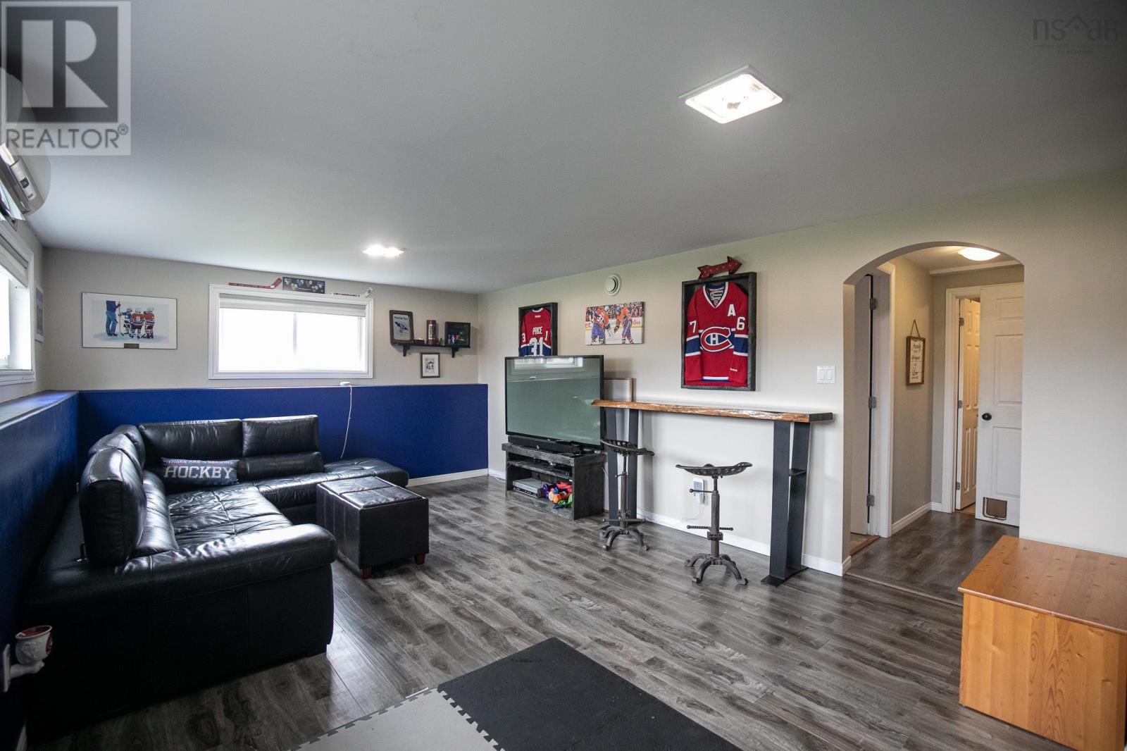 1127 Ferry Road Property Photo 27