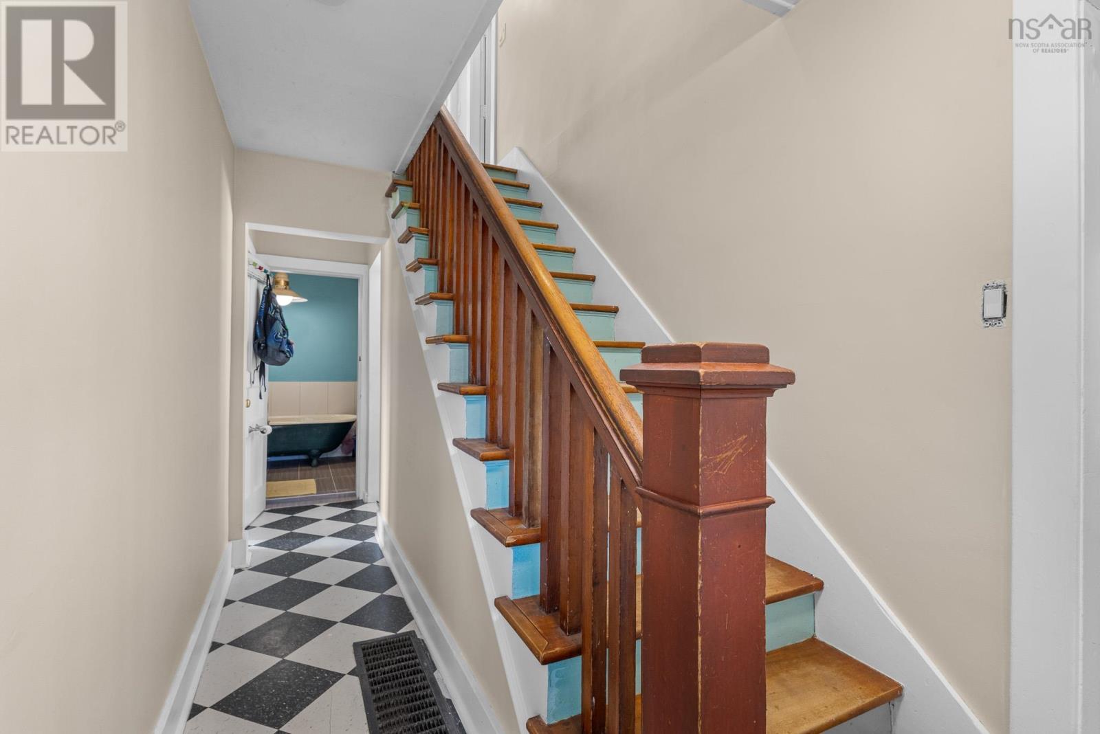 456 Windsor Junction Road Property Photo 15