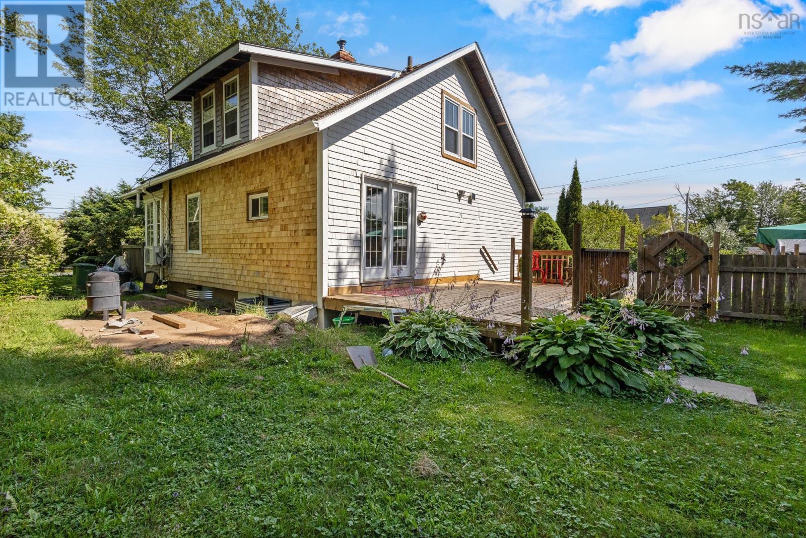 456 Windsor Junction Road Property Photo 32