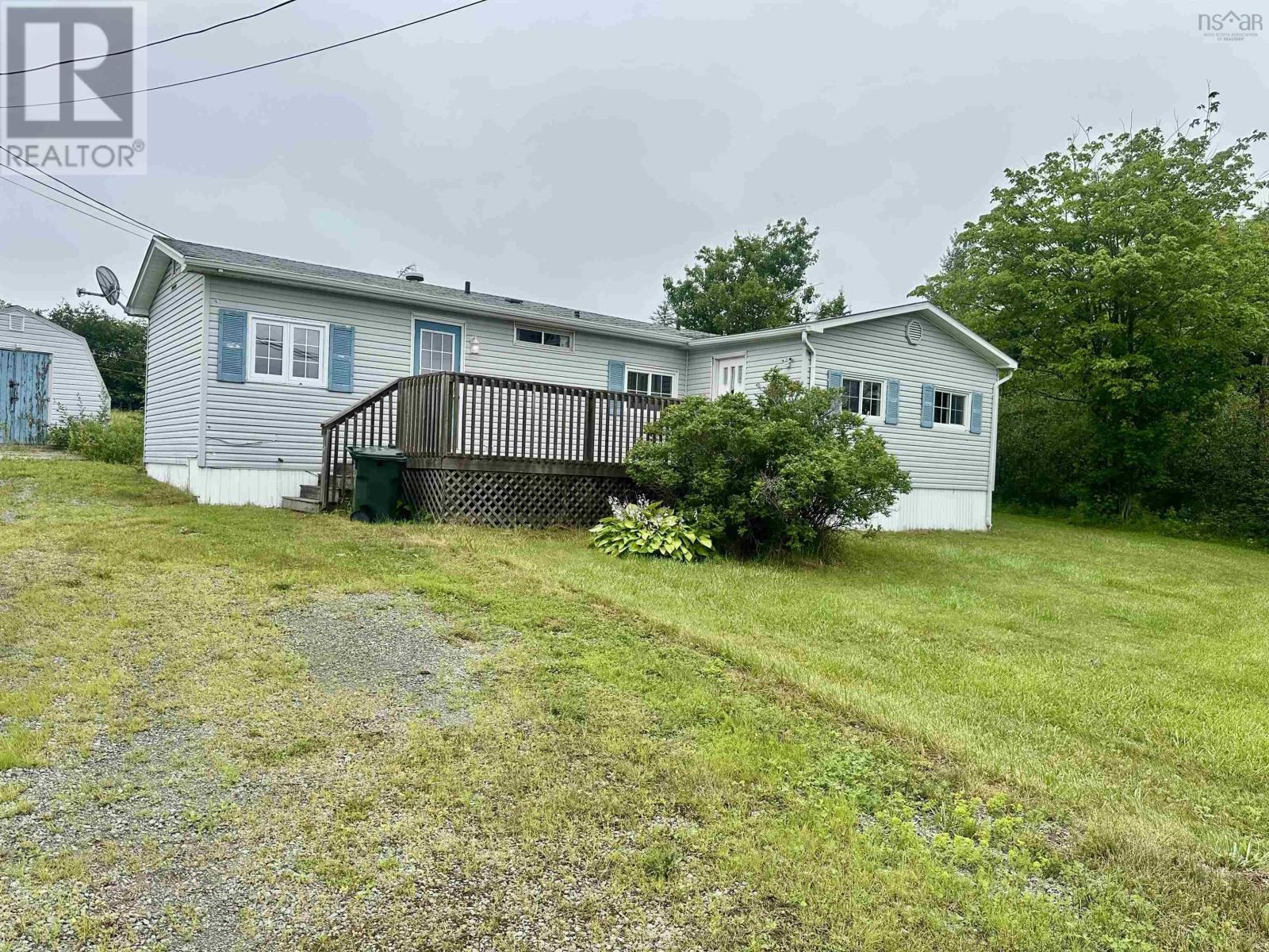 276 Highway 320 Property Photo 3