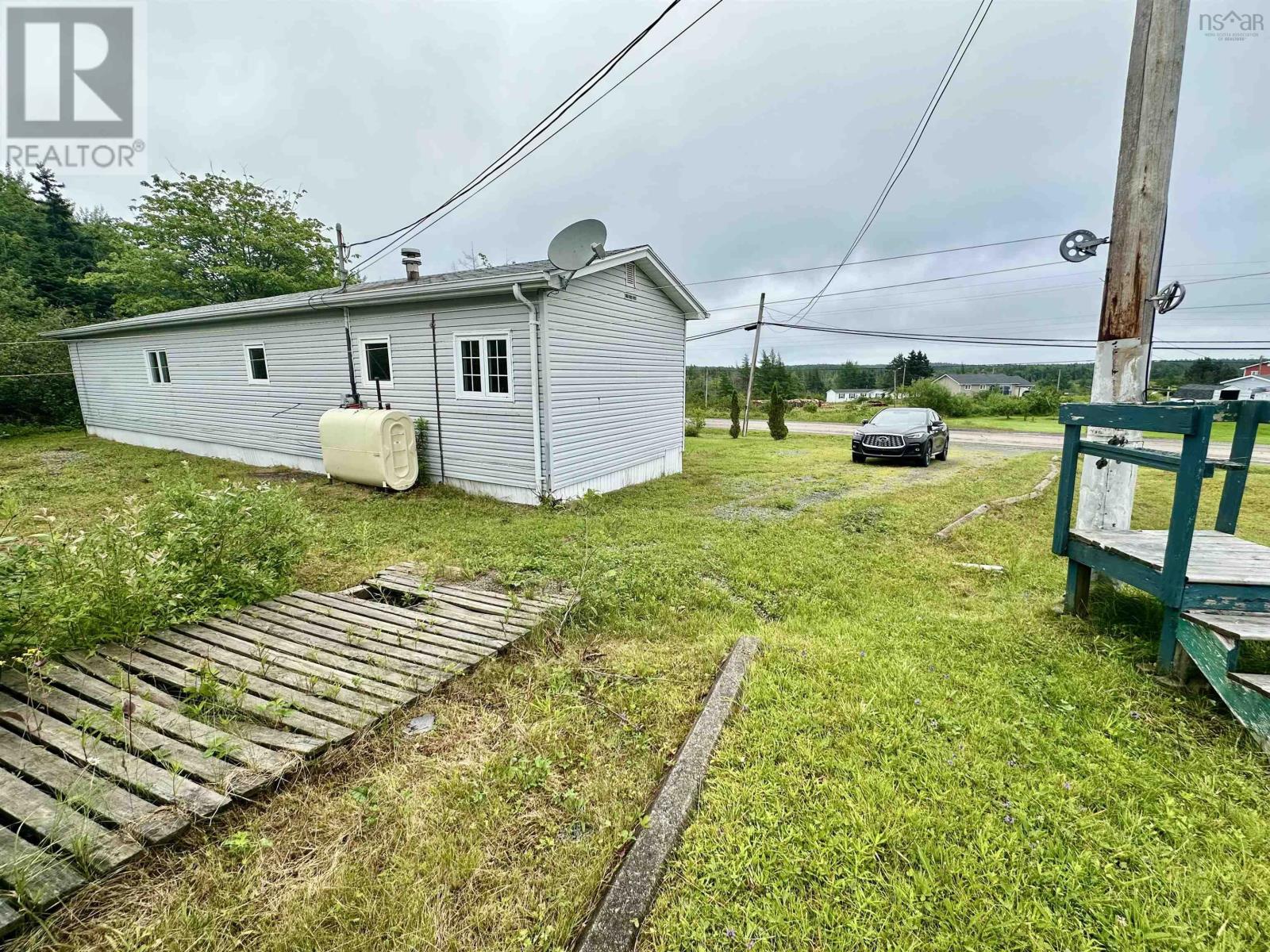 276 Highway 320 Property Photo 4