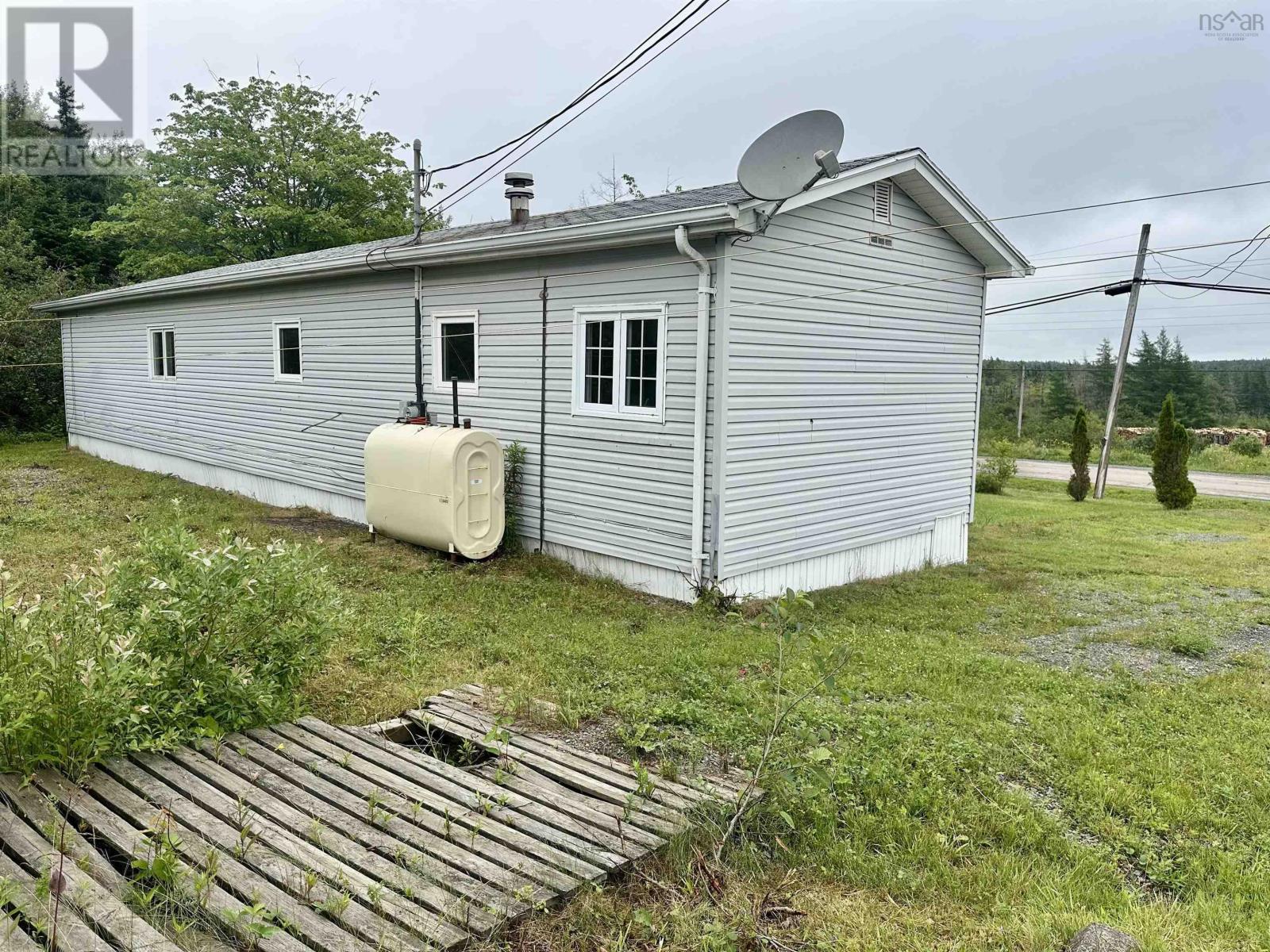 276 Highway 320 Property Photo 5