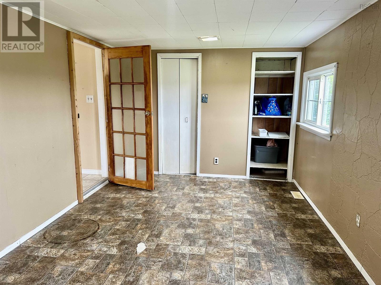 276 Highway 320 Property Photo 9