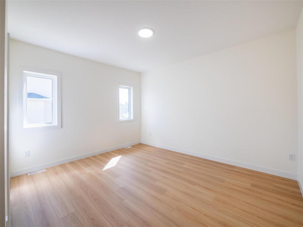 1 Silverbridge Drive Property Photo 4