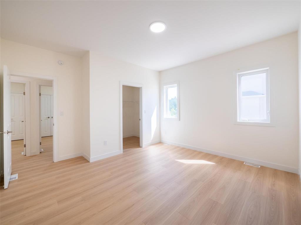 1 Silverbridge Drive Property Photo 5