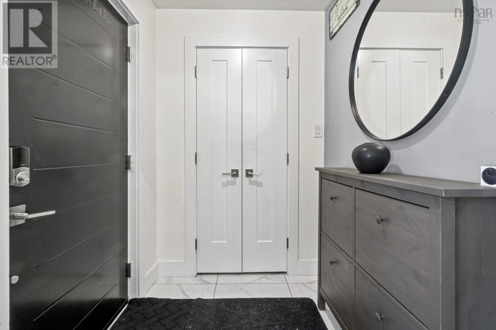 2 Hilltop Terrace Property Photo 2