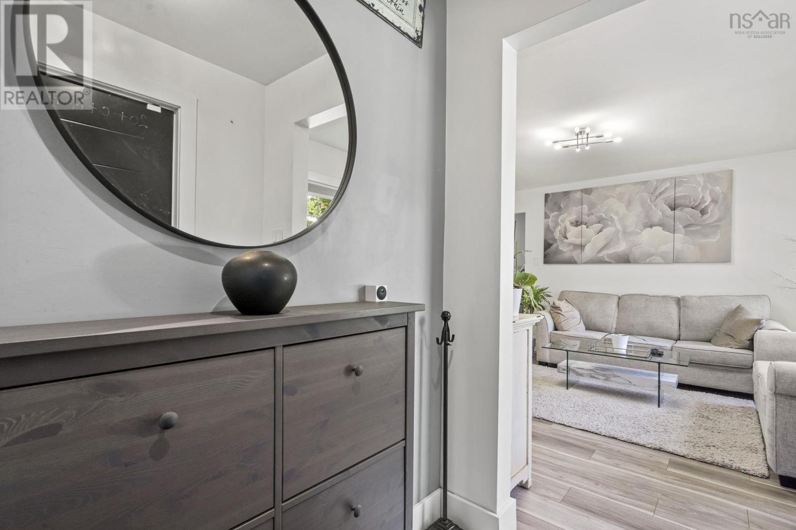2 Hilltop Terrace Property Photo 3