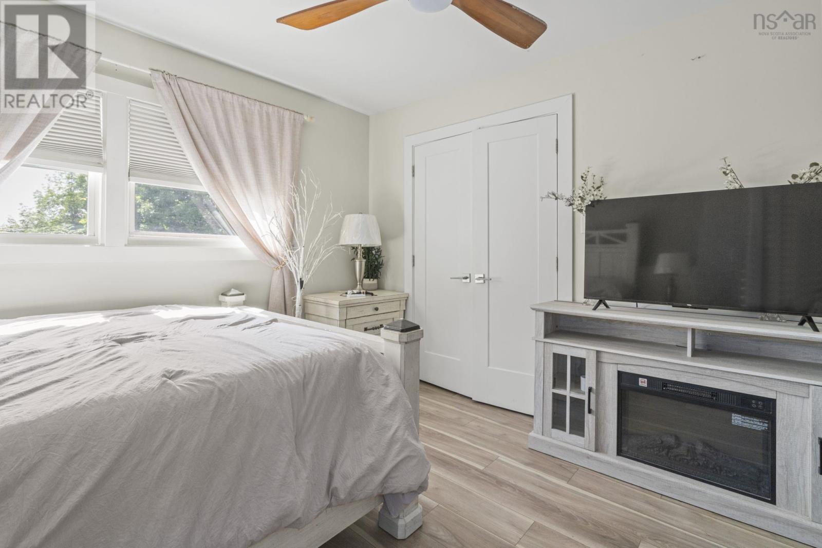 2 Hilltop Terrace Property Photo 10