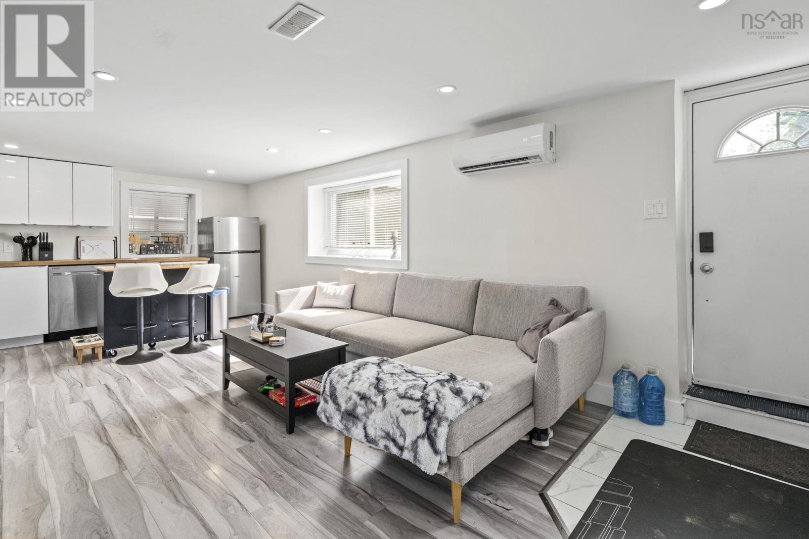 2 Hilltop Terrace Property Photo 17