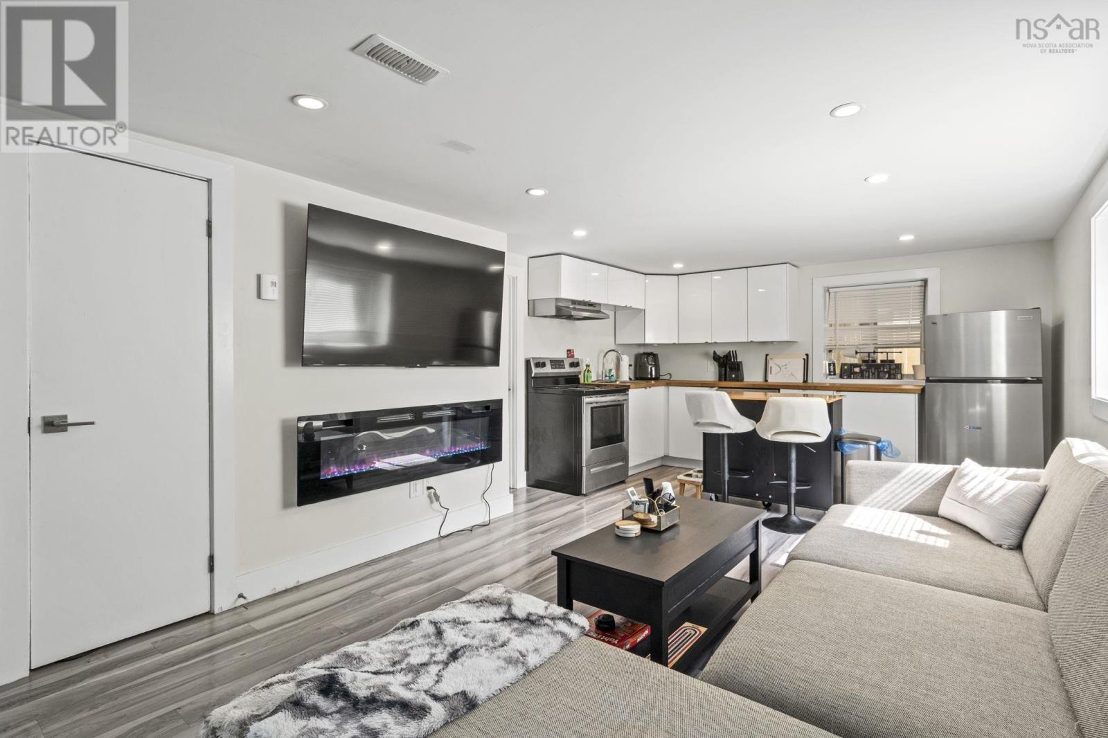 2 Hilltop Terrace Property Photo 19