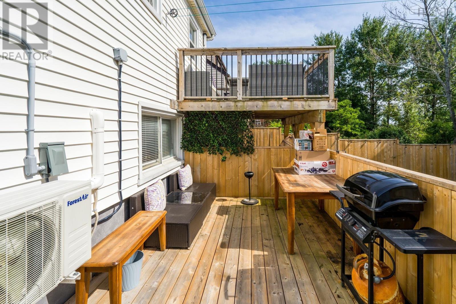 2 Hilltop Terrace Property Photo 27