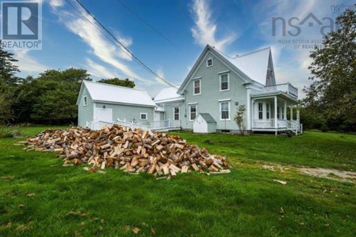 171 Round Bay Ferry Road Property Photo 4