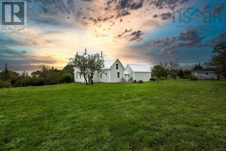 171 Round Bay Ferry Road Property Photo 7