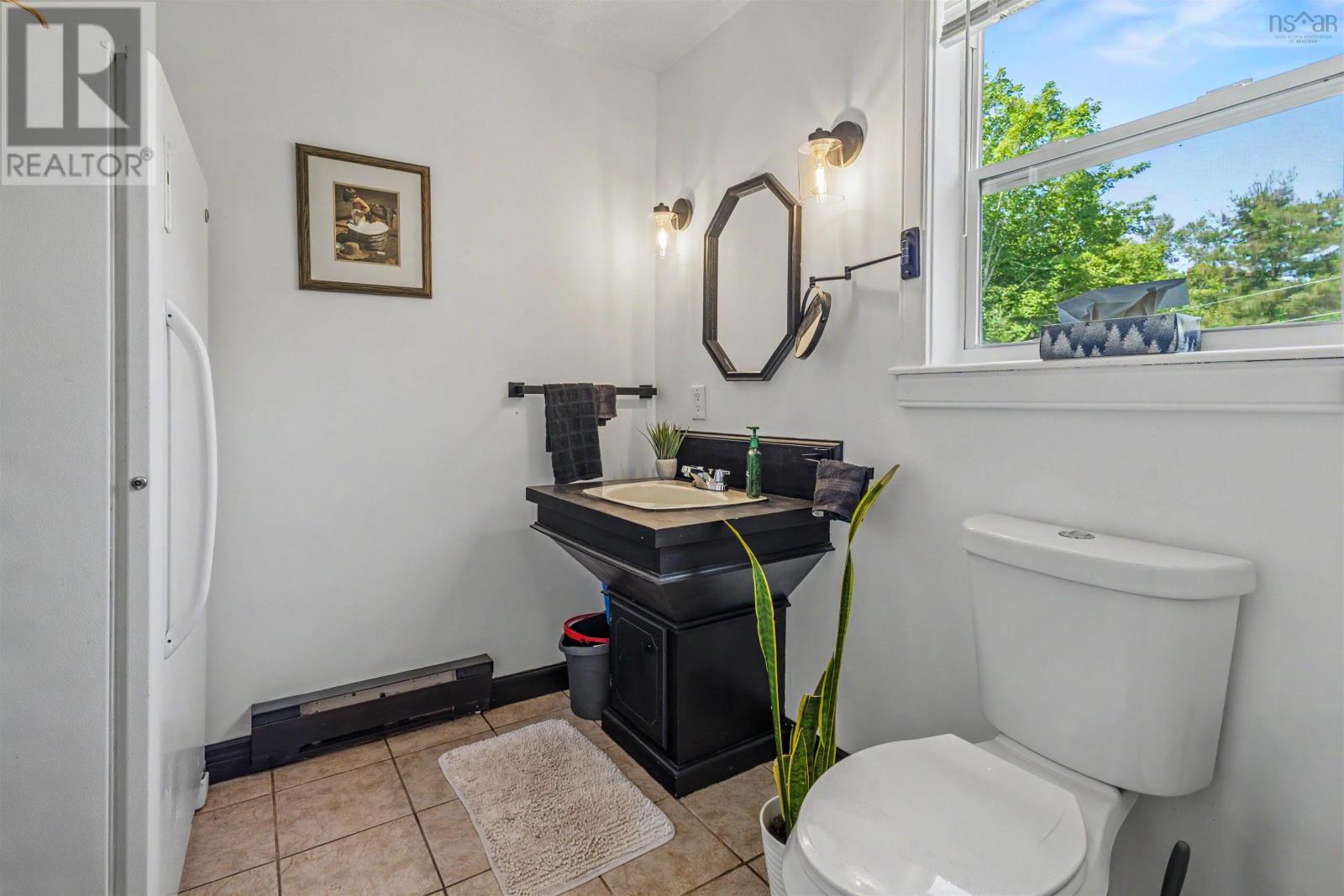 27 Greenridge Drive Property Photo 16