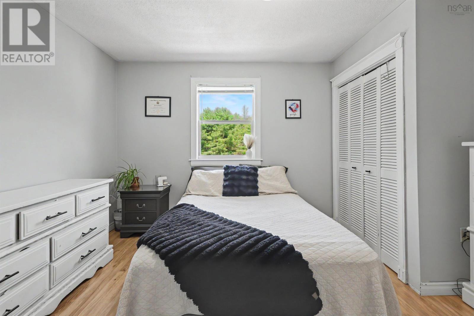 27 Greenridge Drive Property Photo 25