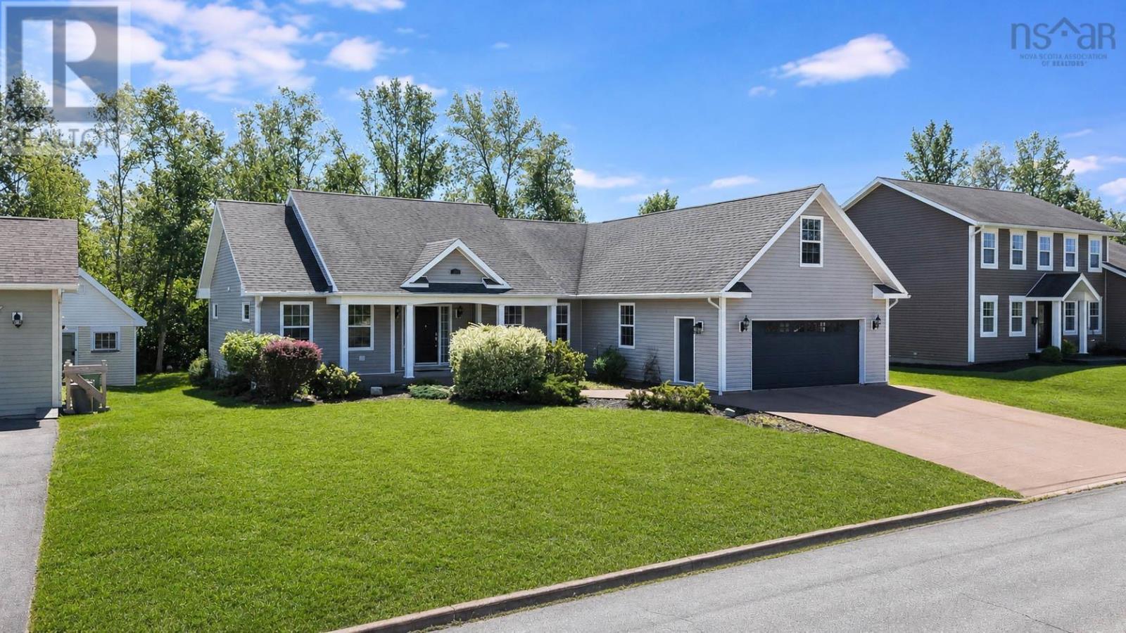 42 Rowan Avenue