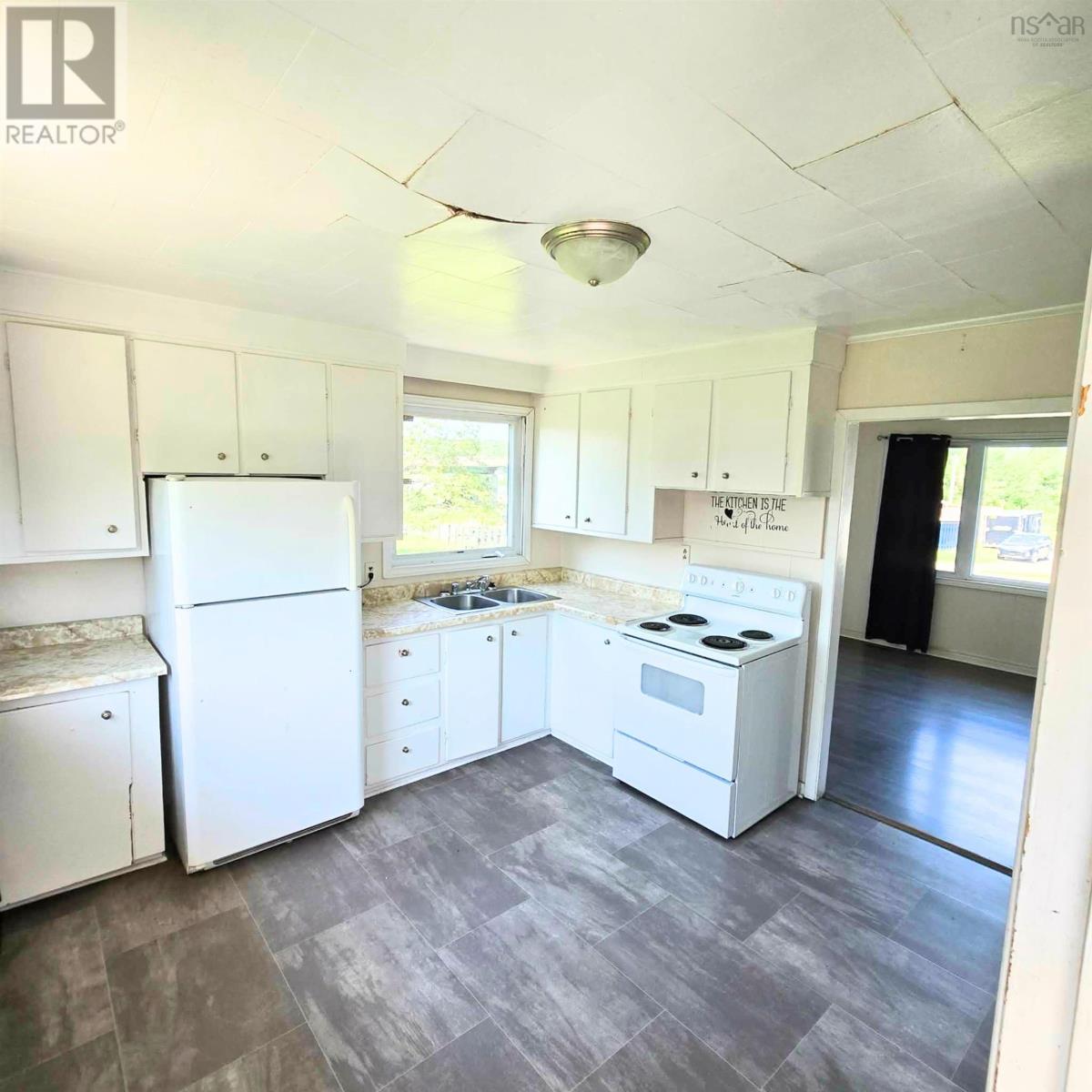 7 Cartwright Street Property Photo 5