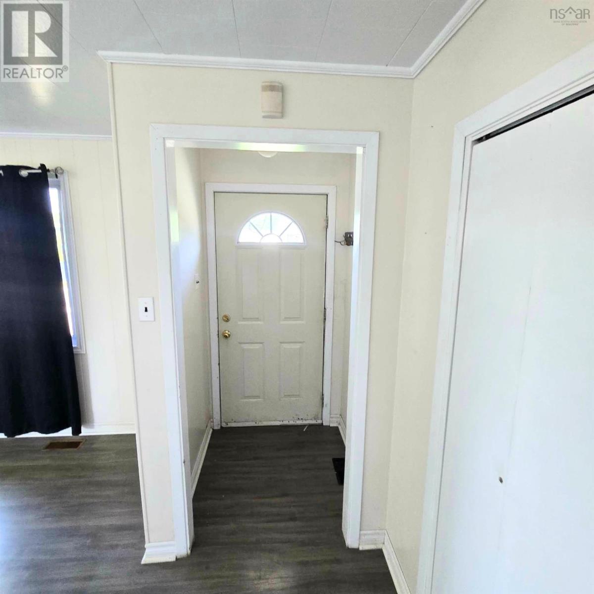 7 Cartwright Street Property Photo 11