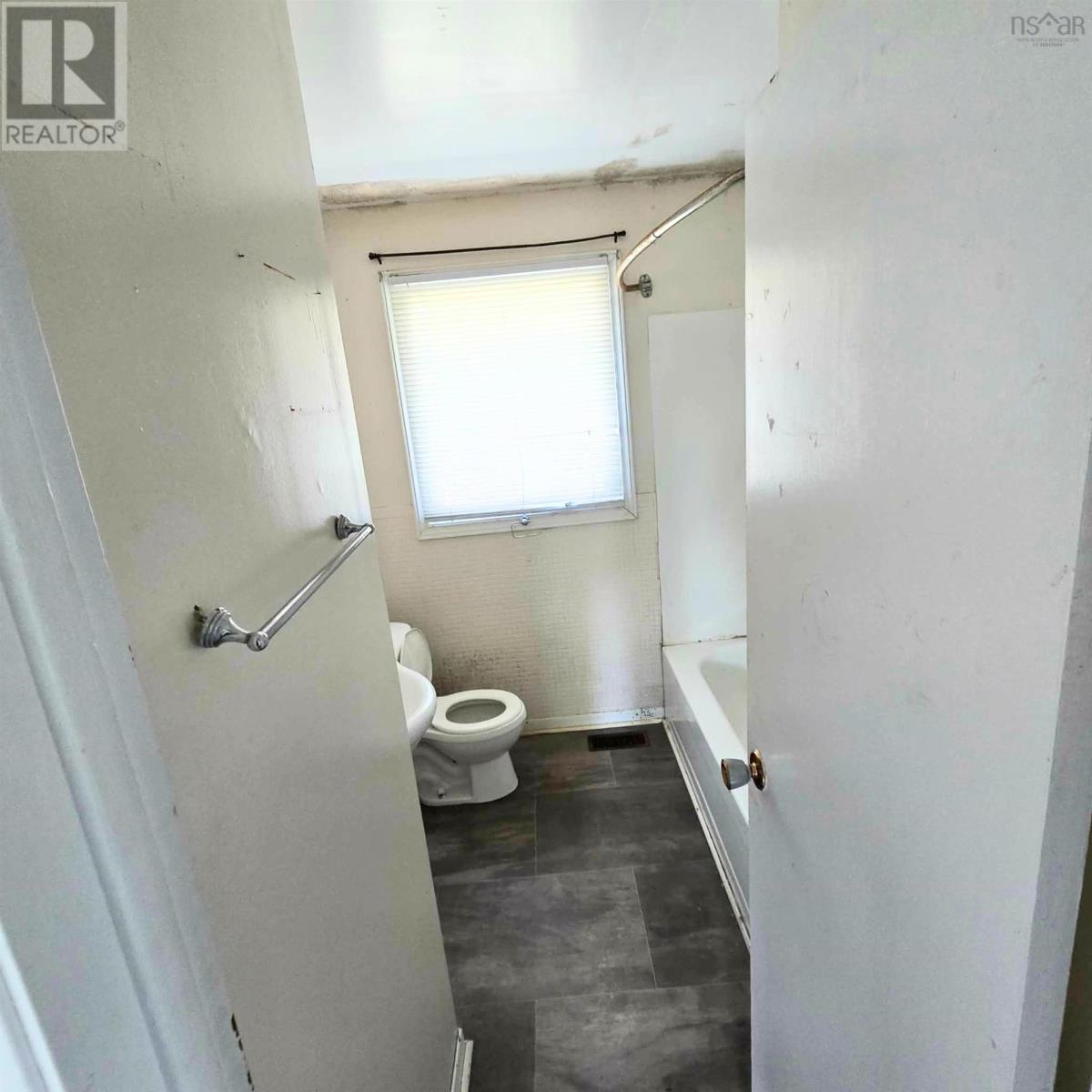 7 Cartwright Street Property Photo 20