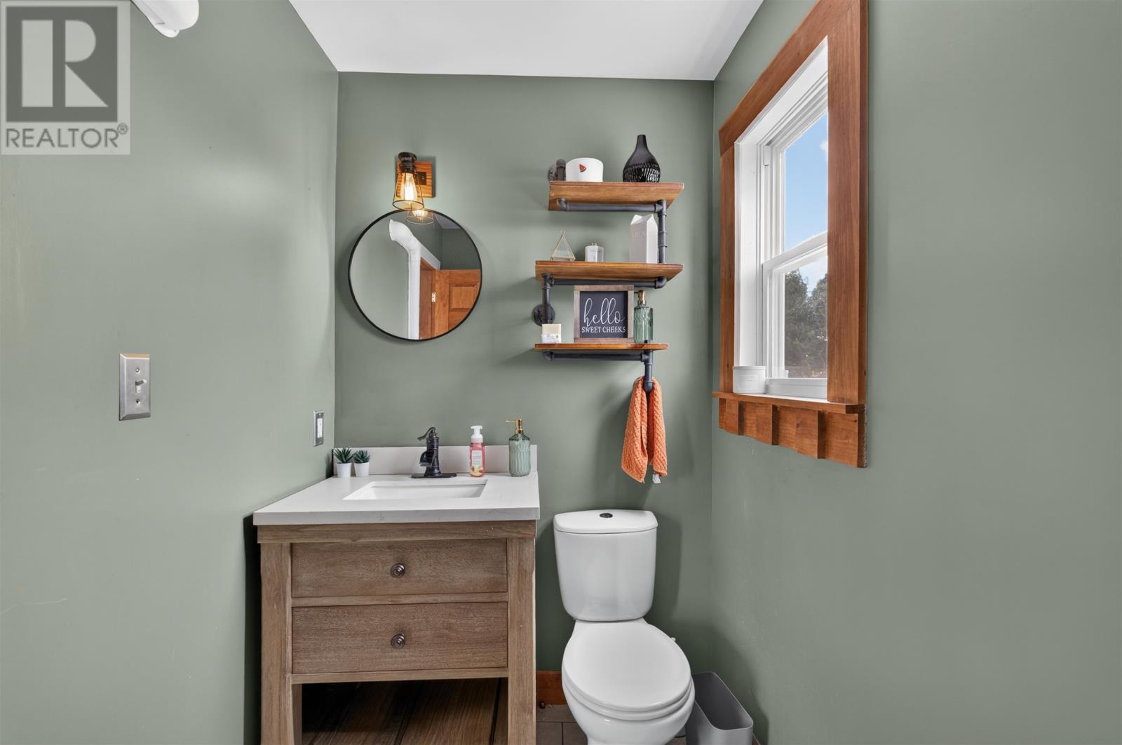 2065 Cape Bear Road Property Photo 28