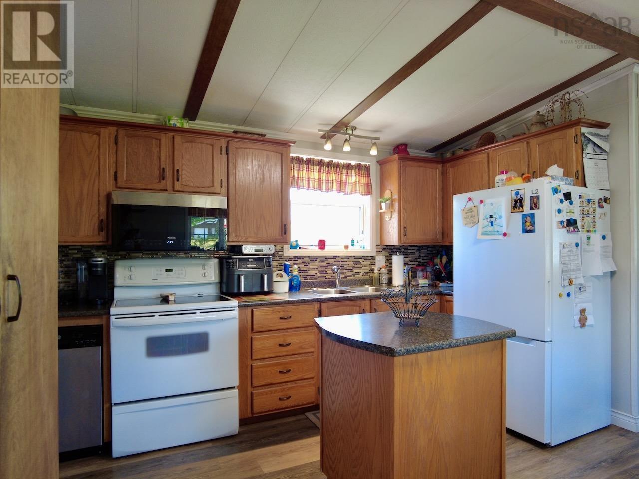 23 Chase Road Property Photo 13