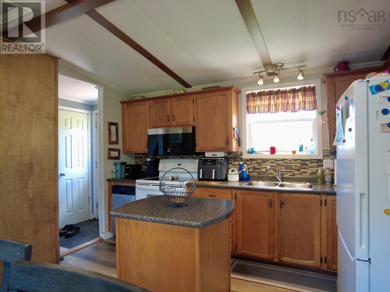 23 Chase Road Property Photo 14