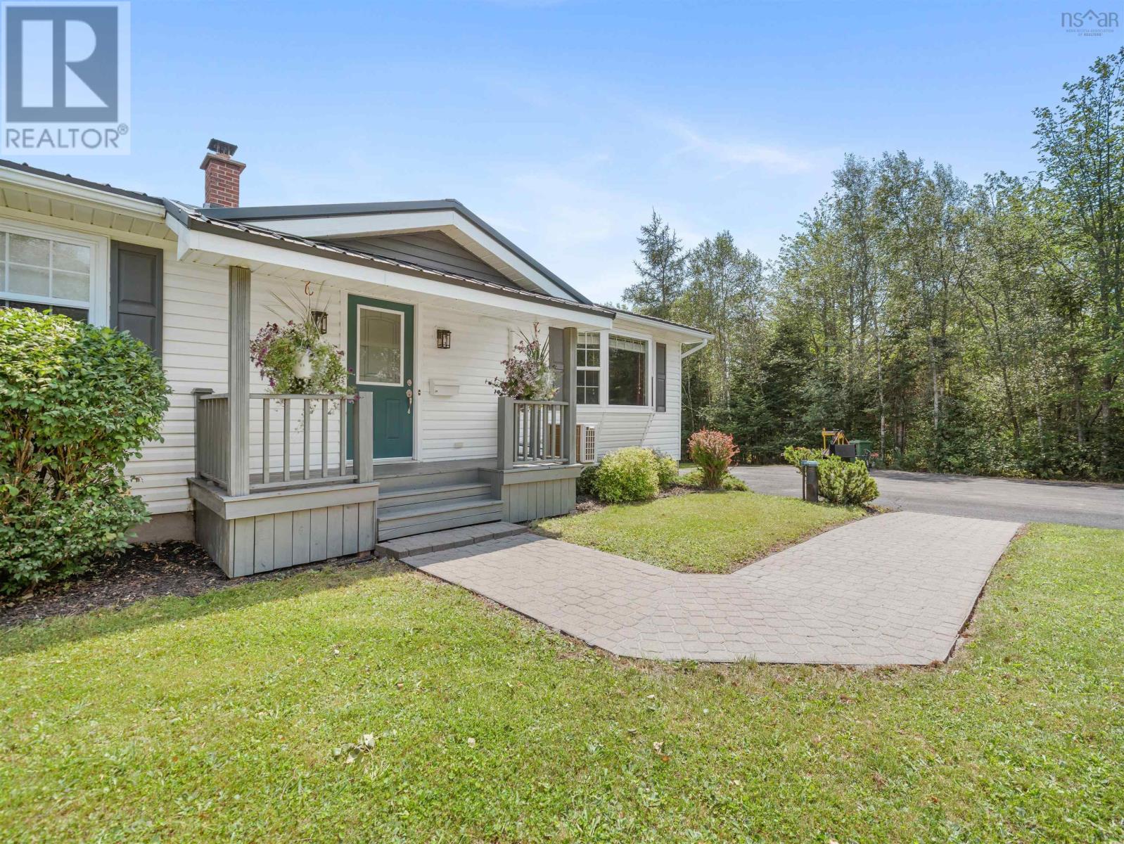 86 Nita Drive Property Photo 10