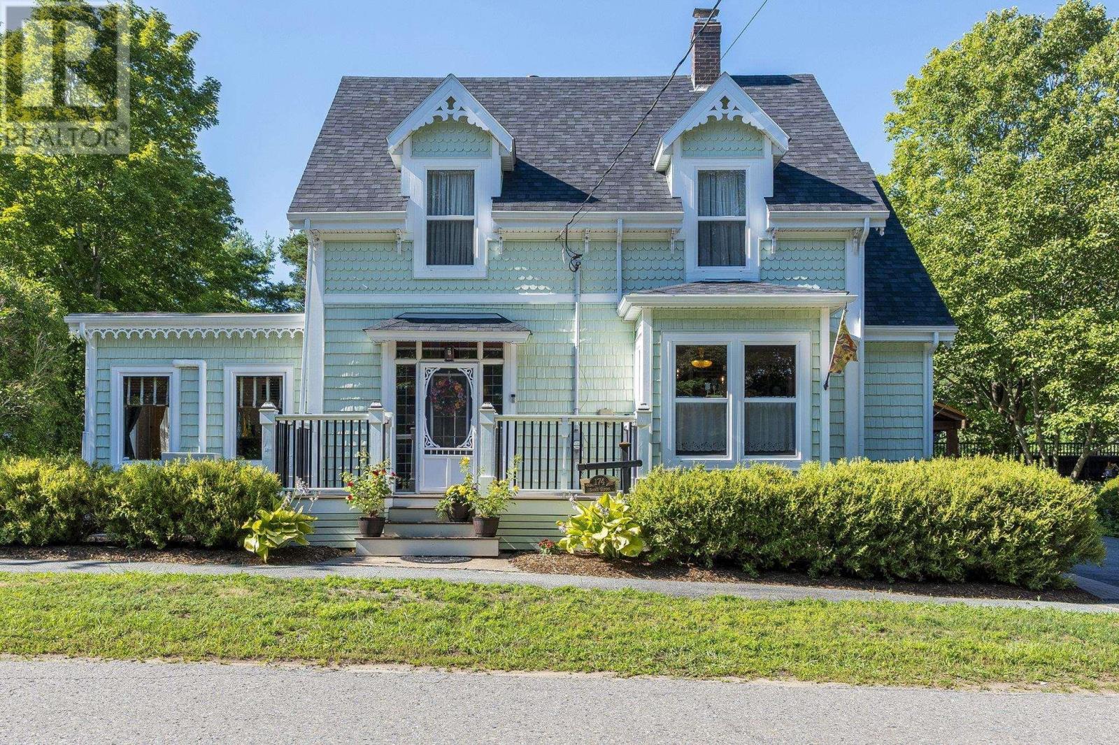174 South Street Property Photo 1