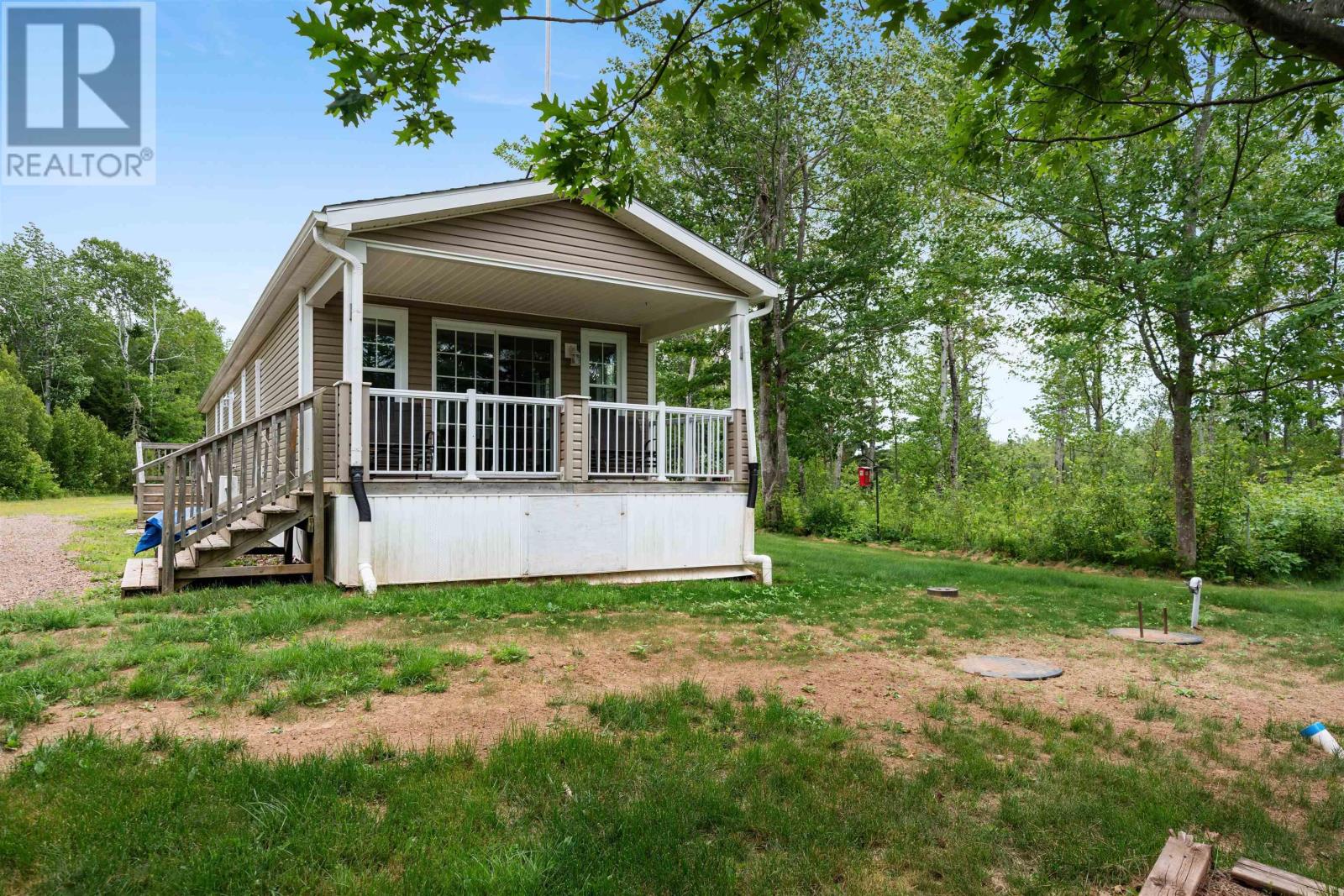 7925 Highway 321 Property Photo 1