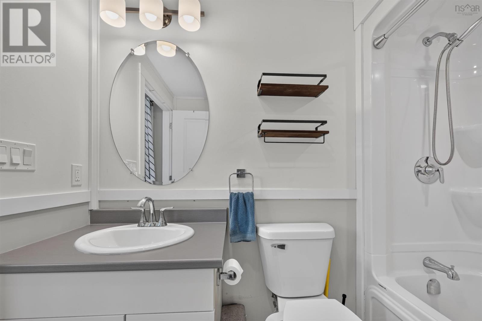 4 Kellys Lane Property Photo 15