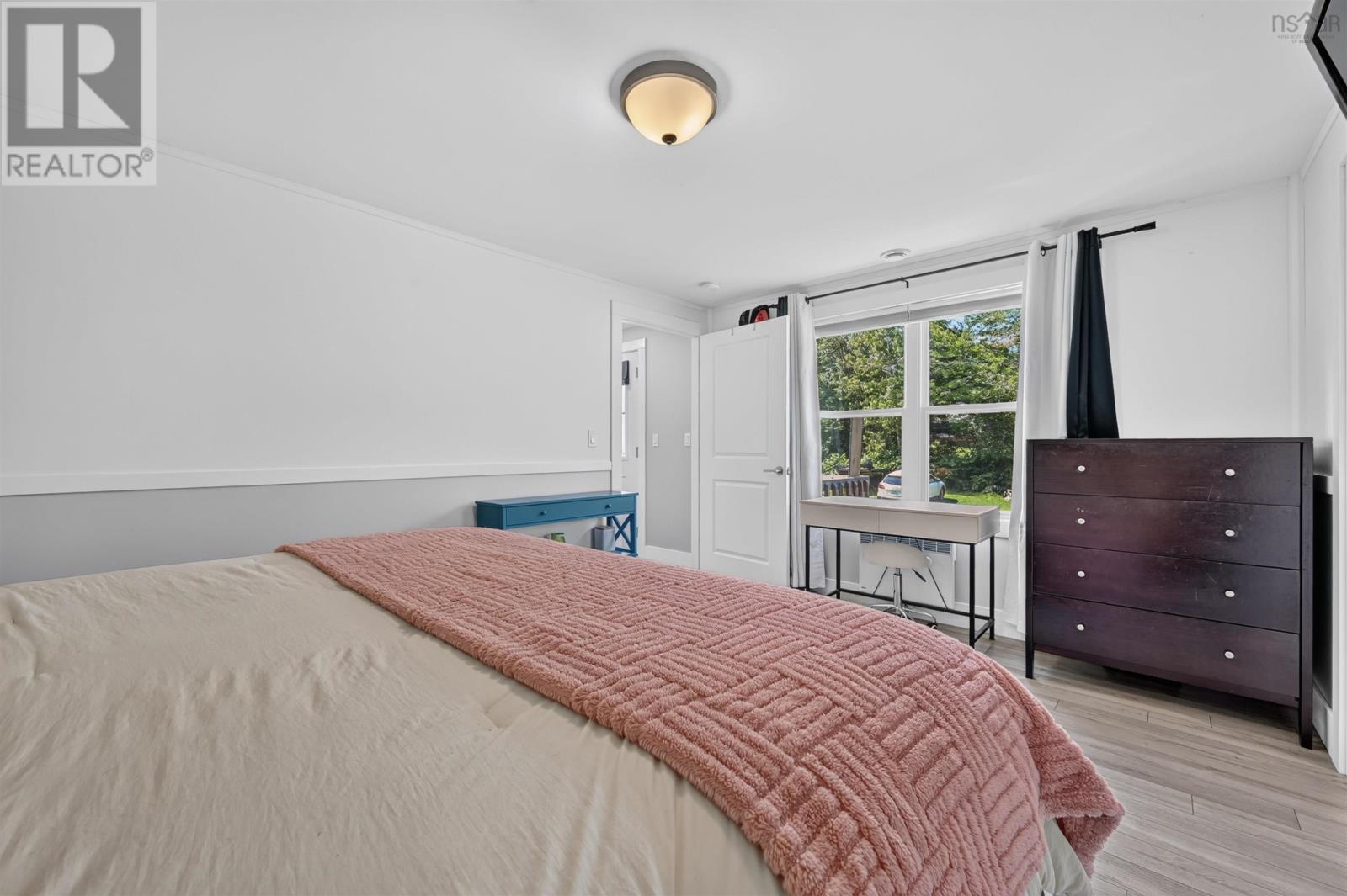 4 Kellys Lane Property Photo 22
