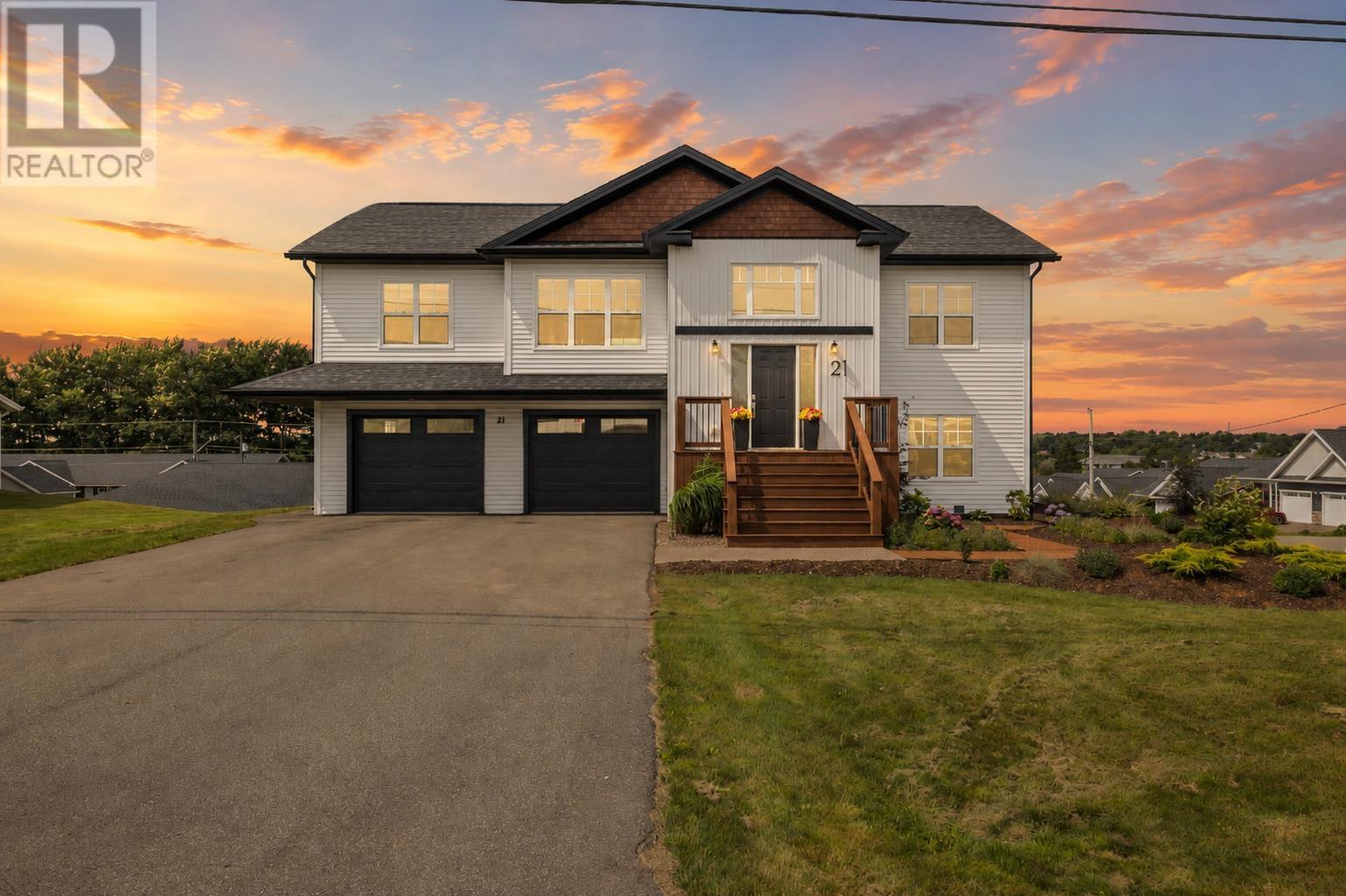 21 Waters Edge Lane Property Photo 1