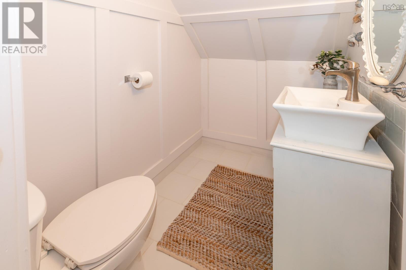 608 Granville Road Property Photo 23