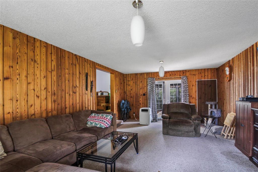61 First Street N Property Photo 9