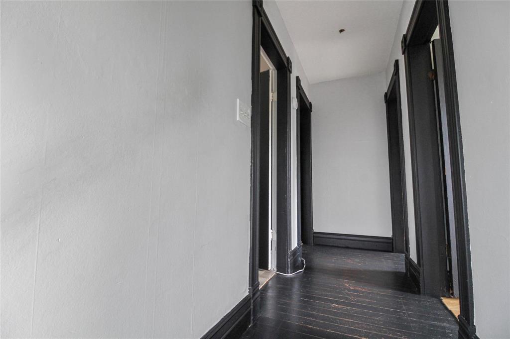 61 First Street N Property Photo 14